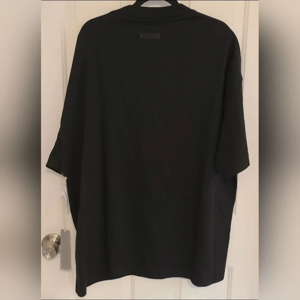 Fear Of God Essentials  T Shirt - Picture 7 of 7